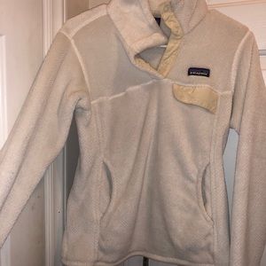 Patagonia white pullover!